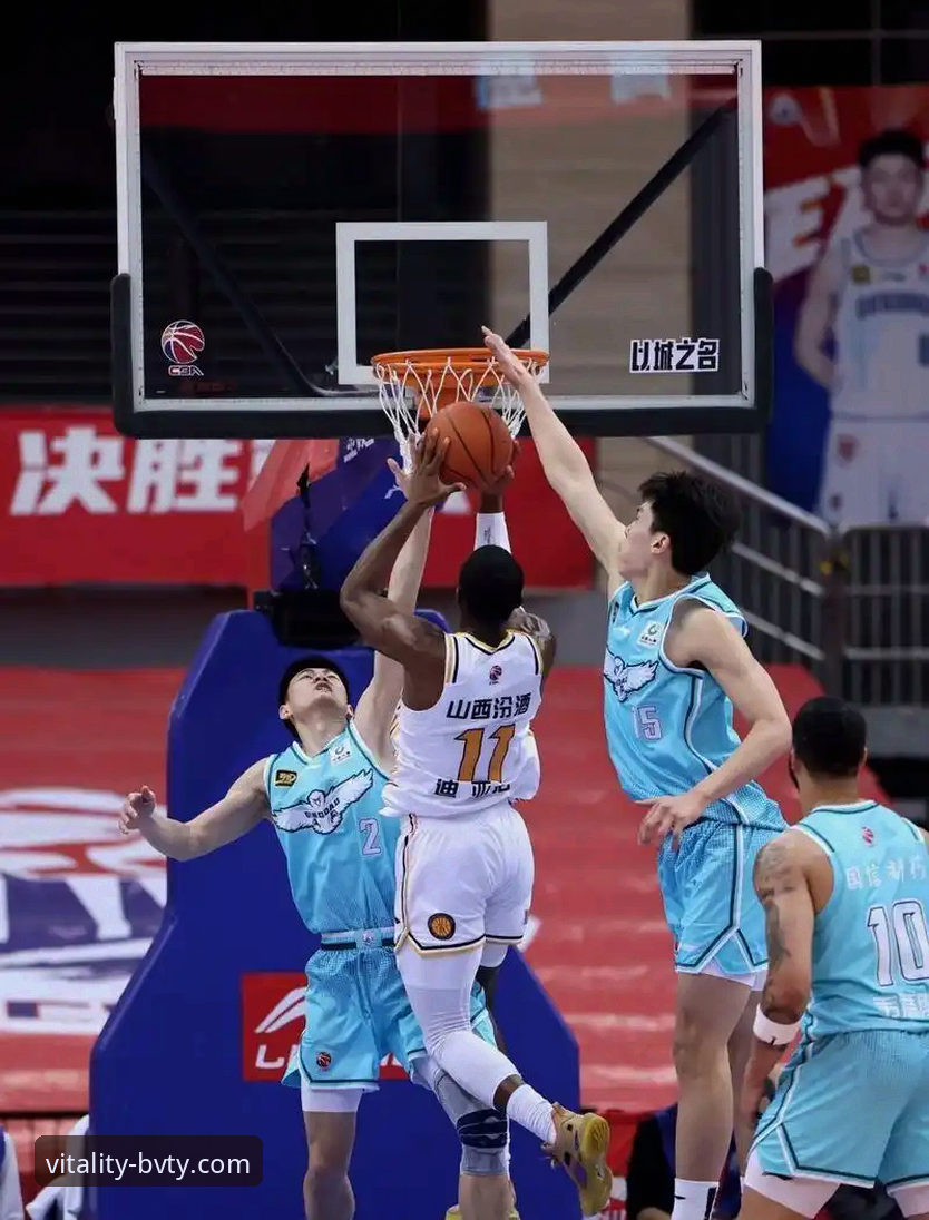 CBA季后赛山西2-0横扫青岛晋级八强：团队战术与关键人物深度分析